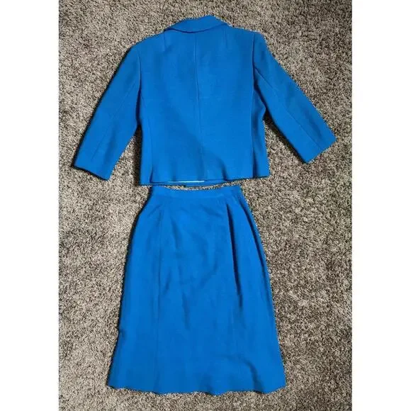 1940's Blue Wool Boucle Skirt Suit from a Vogue Paris Original size S/M - Picture 8 of 10